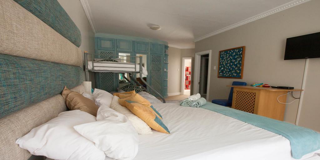 מוסל ביי Fly Me To The Moon Guesthouse מראה חיצוני תמונה
